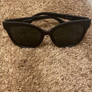 Quay Sunglases